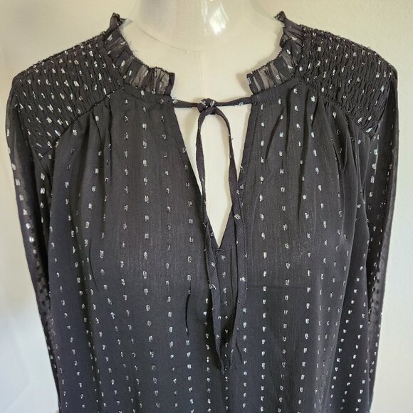 Old Navy Ruffle Neck Blouse Womens XL Black Silver Sparkly Sheer Top New NWT - Picture 1 of 4